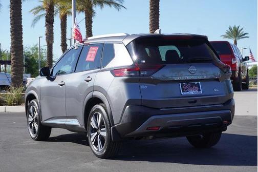 2022 Nissan Rogue SL