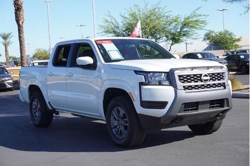 2025 Nissan Frontier SV