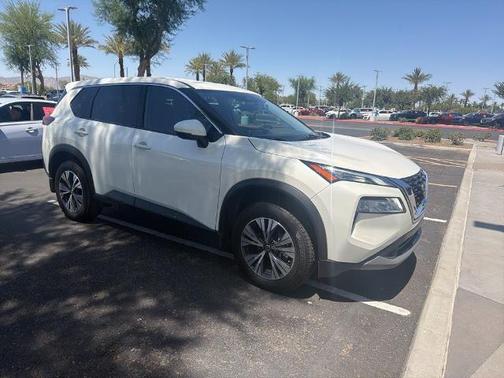 White 2021 Nissan Rogue SV
