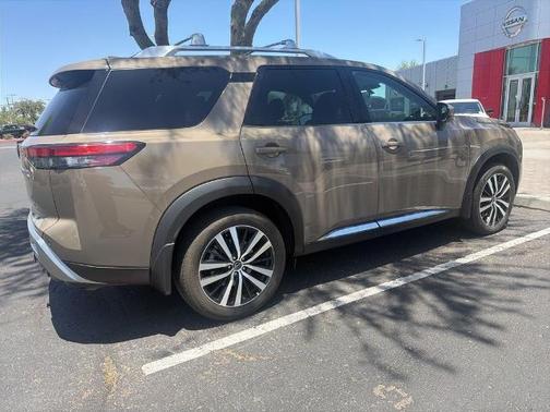 Baja Storm 2024 Nissan Pathfinder Platinum