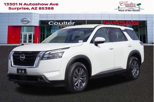 2024 Nissan Pathfinder SV