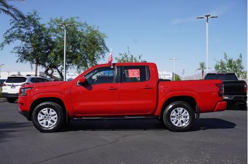 2022 Nissan Frontier SV