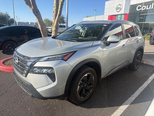 Brilliant Silver Metallic 2024 Nissan Rogue SV