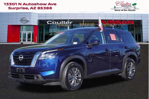 2024 Nissan Pathfinder SV