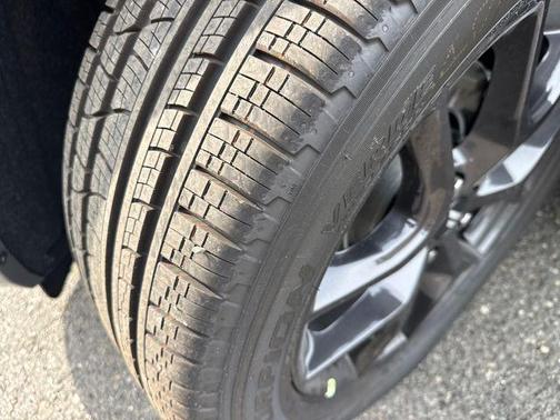 DB Black Clearcoat 2026 Dodge Durango GT Plus
