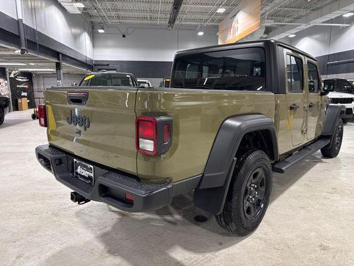 2026 Jeep Gladiator Sport