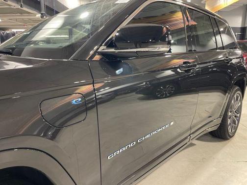 2024 Jeep Grand Cherokee 4xe Overland