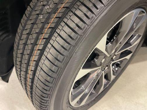 2024 Jeep Grand Cherokee 4xe Overland