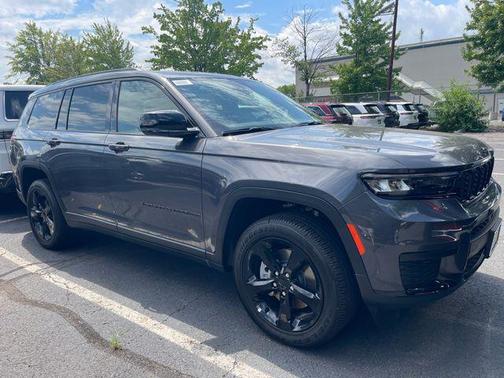 2025 Jeep Grand Cherokee L Altitude
