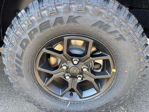 Granite Crystal Metallic Clearcoat 2026 Jeep Wrangler Willys