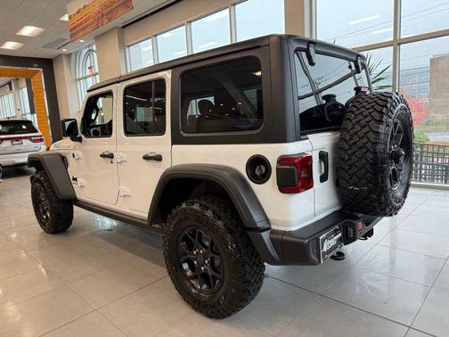 2025 Jeep Wrangler Willys