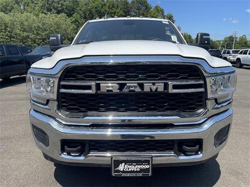 2024 RAM 2500 Tradesman Crew Cab 4x4 6'4' Box