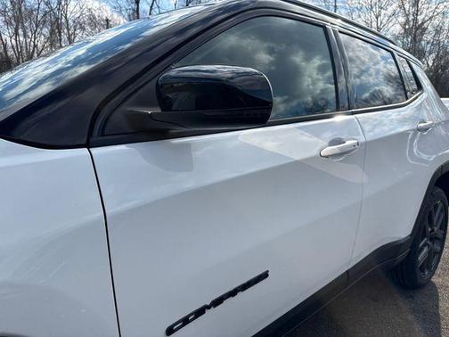 Bright White Clearcoat 2026 Jeep Compass Limited