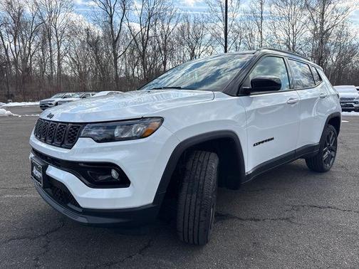 Bright White Clearcoat 2026 Jeep Compass Limited