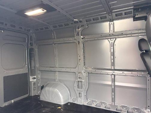 Bright White Clearcoat 2026 RAM ProMaster 2500 High Roof
