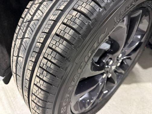 White Knuckle Clearcoat 2026 Dodge Durango GT Plus