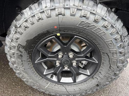 Bright White Clearcoat 2026 Jeep Wrangler Willys
