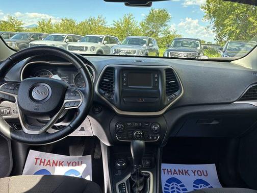 2016 Jeep Cherokee Altitude