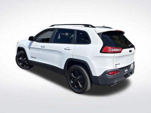 2016 Jeep Cherokee Altitude