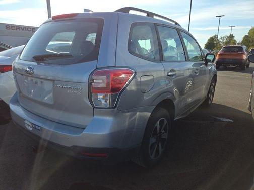 2017 Subaru Forester 2.5i