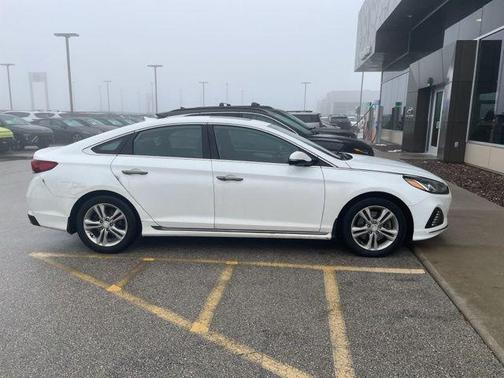 2019 Hyundai SONATA Sport