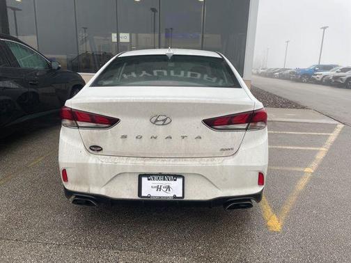 2019 Hyundai SONATA Sport