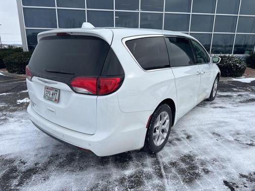 2018 Chrysler Pacifica Touring Plus