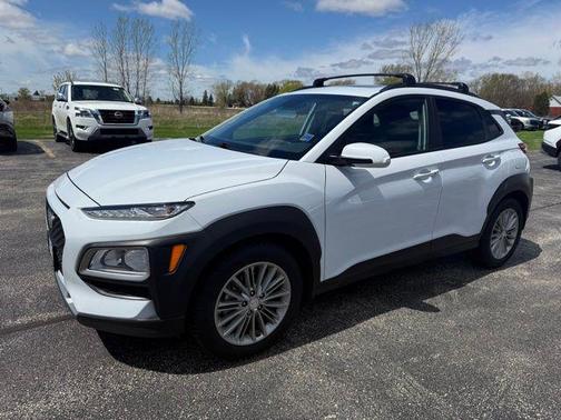 Chalk White 2020 Hyundai KONA SEL Plus