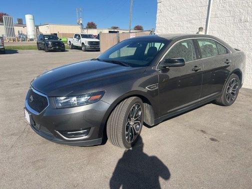 2018 Ford Taurus SHO