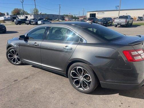 2018 Ford Taurus SHO