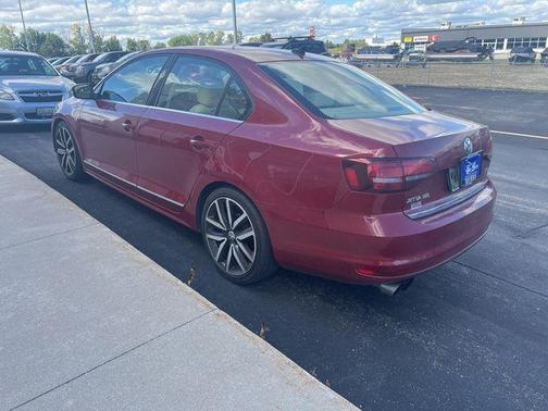 2017 Volkswagen Jetta 1.8T SEL