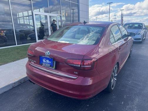 2017 Volkswagen Jetta 1.8T SEL