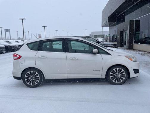 2017 Ford C-Max Hybrid Titanium