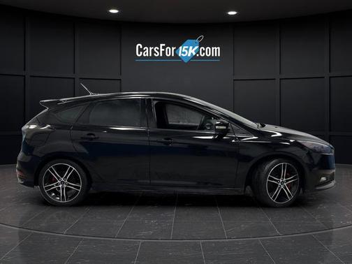 2017 Ford Focus ST ST