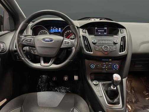 2017 Ford Focus ST ST