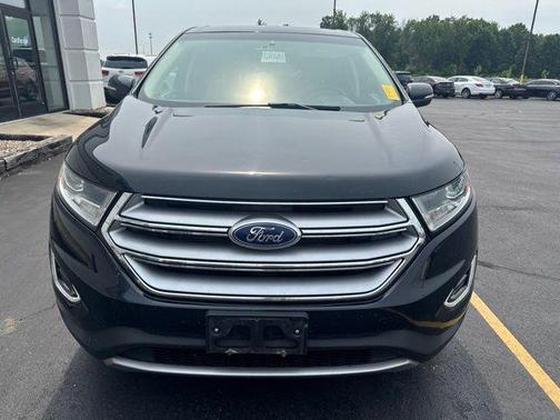 Black 2017 Ford Edge SEL