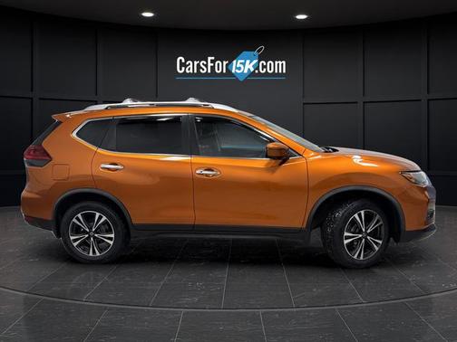 2020 Nissan Rogue SV