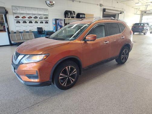 2020 Nissan Rogue SV