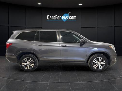 Modern Steel Metallic 2017 Honda Pilot EX-L