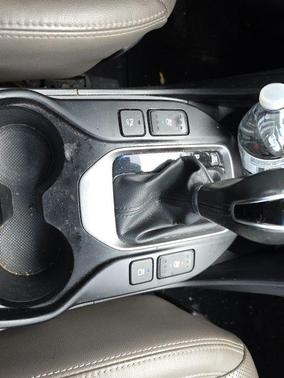 2017 Hyundai SANTA FE SE Ultimate