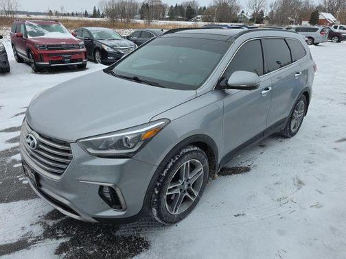 2017 Hyundai SANTA FE SE Ultimate