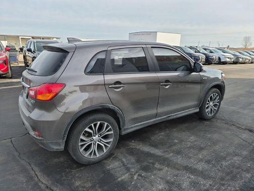 2018 Mitsubishi Outlander Sport 2.0 ES