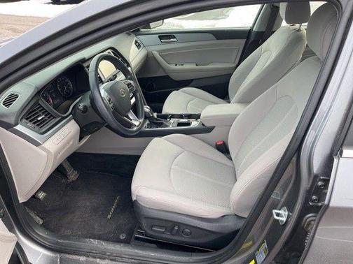 2018 Hyundai SONATA SEL