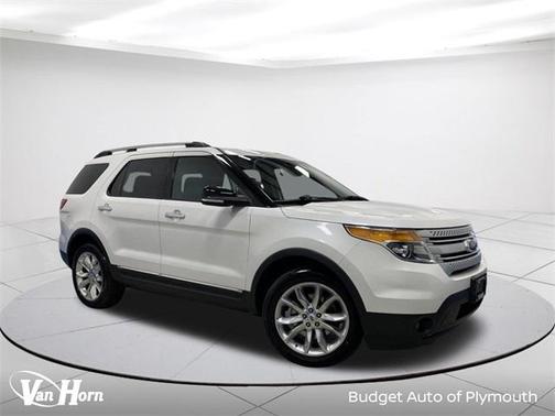 White 2013 Ford Explorer XLT