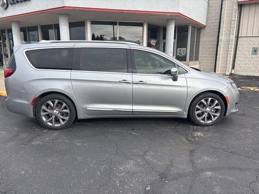 2019 Chrysler Pacifica Limited