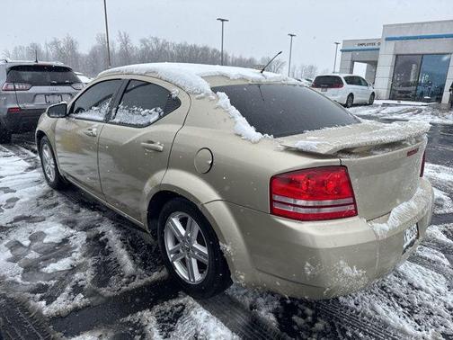 2010 Dodge Avenger R/T