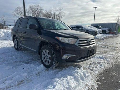 2012 Toyota Highlander SE