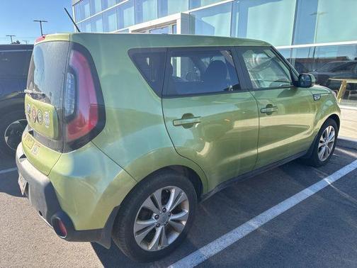 2015 Kia Soul +