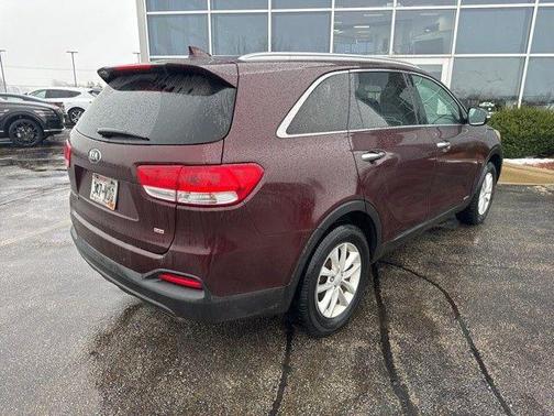 2017 Kia Sorento LX