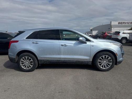 2017 Cadillac XT5 Luxury